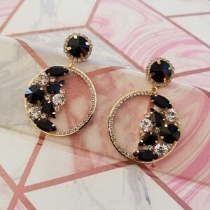 Black gemstones rhinestone earrings  with gold back, custom jewelry.